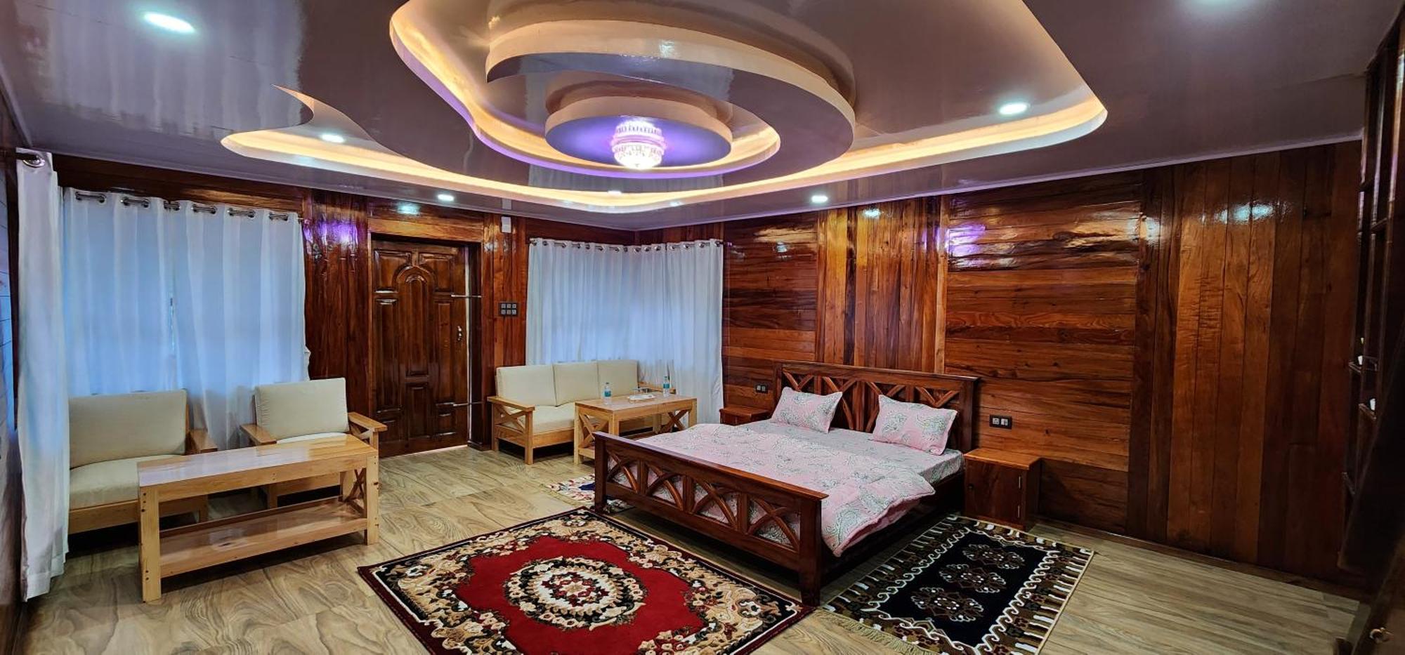 Апартаменты Brokpa Estate Dirang Экстерьер фото