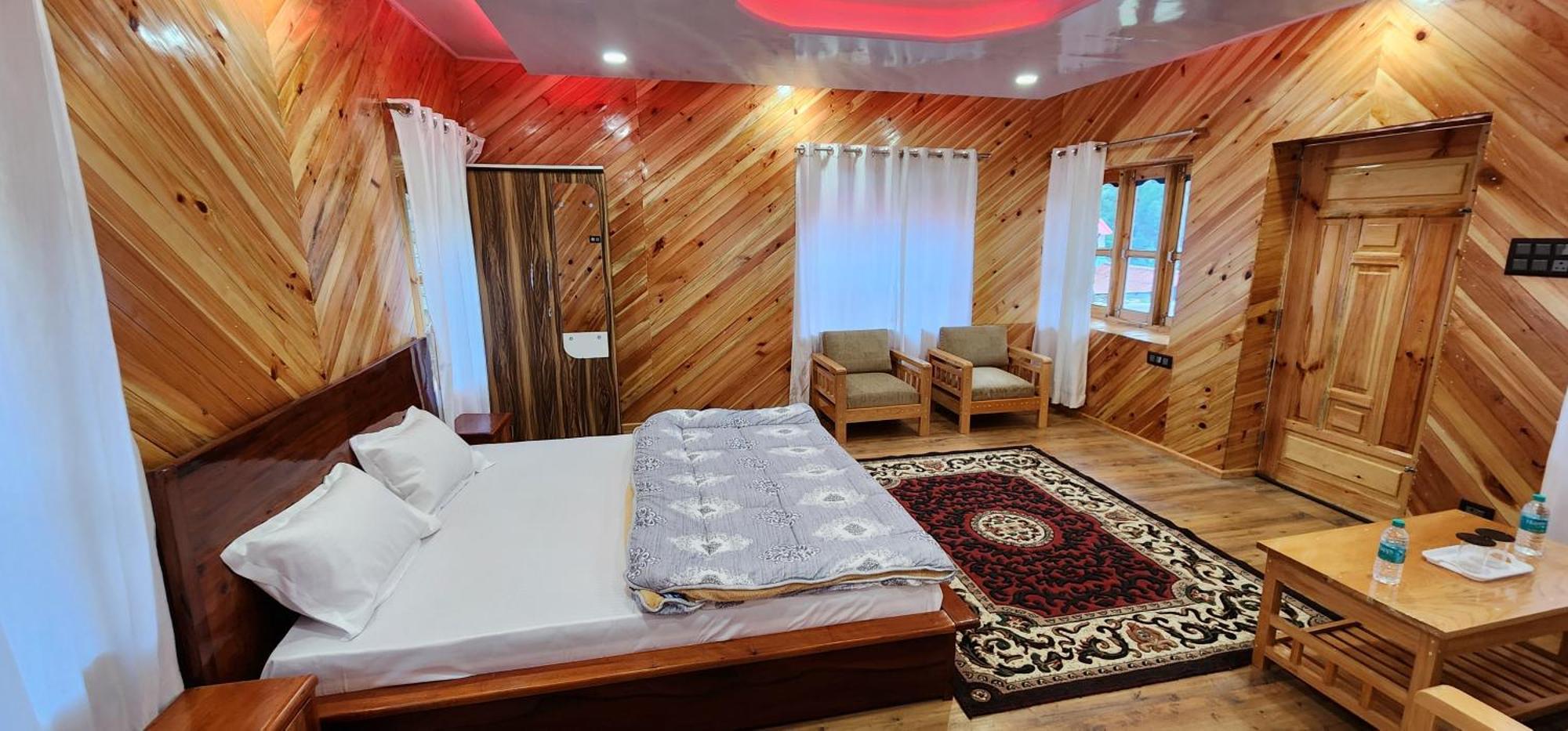 Апартаменты Brokpa Estate Dirang Экстерьер фото